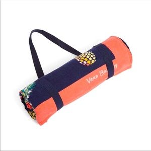 NWT! Vera B toucan party oversized beach blanket